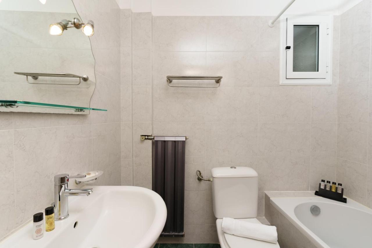 Stefania Hotel อมารินโธส ภายนอก รูปภาพ